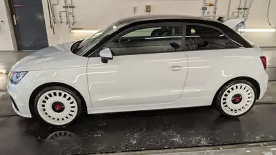Audi A1 Quattro 2.0 TFSI 256 PS — Une édition rare mondiale, sportive et polyvalente — interni
