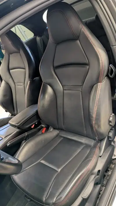 Audi A1 Quattro 2.0 TFSI 256 PS — Une édition rare mondiale, sportive et polyvalente — Miniatura 14