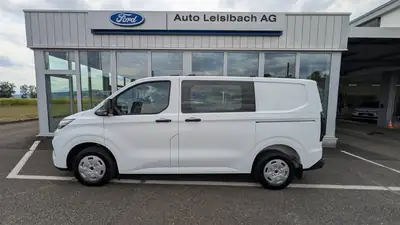 Ford Transit 2026 — Utilitaire diesel performant, 170 ch et transmission automatique — tableau de bord