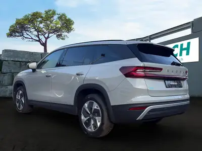 Skoda Kodiaq 2025 — SUV 7 places robuste, 193 ch diesel et équipements de sécurité avancés — intérieur