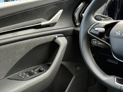 Skoda Kodiaq 2025 — SUV 7 places diesel robuste, assistance à la conduite premium — Miniatura 15