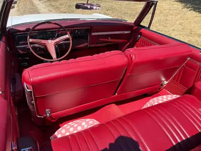 Chevrolet Impala 1968 — Cabriolet légendaire, moteur 327cui, état remarquable — intérieur