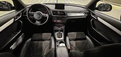 Audi Q3 2.0 TDI Quattro — SUV premium noir full black, entretien régulier — detail