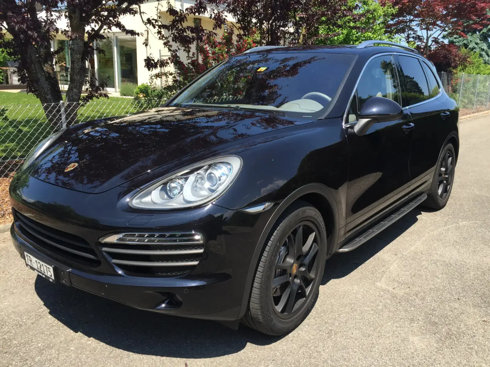 Porsche Cayenne 2011 occasion Neyruz — 2