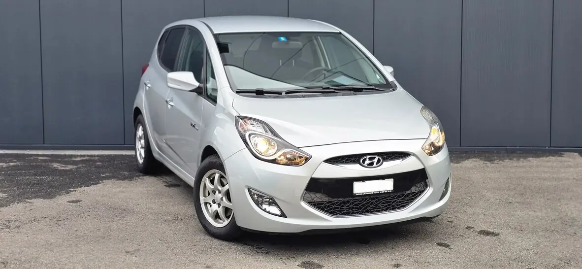 Hyundai ix20 — Monospace compact fiable, 63'000 km, pneus neufs inclus