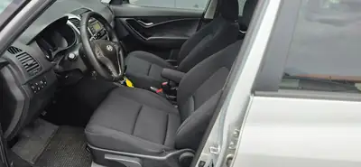 Hyundai ix20 — Monospace compact fiable, 63'000 km, pneus neufs inclus — arrière