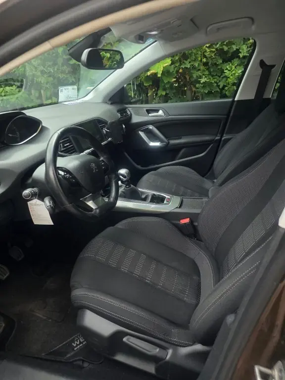 Peugeot 308 2015 occasion Bern — 3