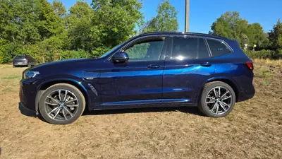 BMW X3 30e MSport xDrive — Hybride rechargeable, 82000 km, facelift 2022 — vista esterna