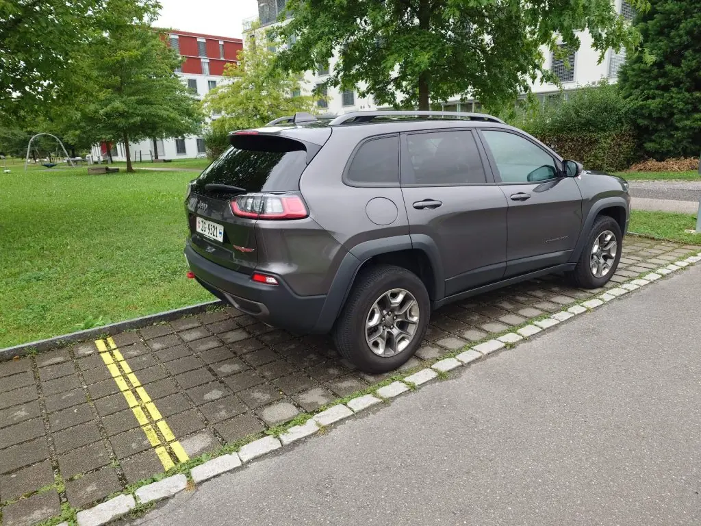 Jeep Cherokee 2019 occasion Zug — 2