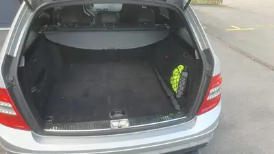 Mercedes-Benz C 63 AMG Break — 457 ch, Prestige et Performance — Miniatura 7