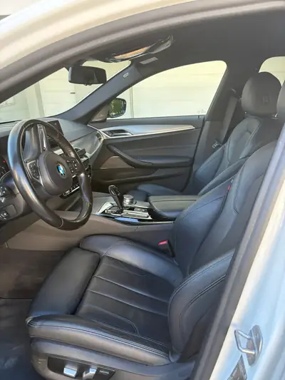 BMW 540d xDrive Touring — Break diesel M Sport, 158'000 km, entretien récent — Detail