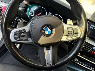 BMW 540d xDrive Touring — Break diesel M Sport, 158'000 km, entretien récent — Miniatur 12