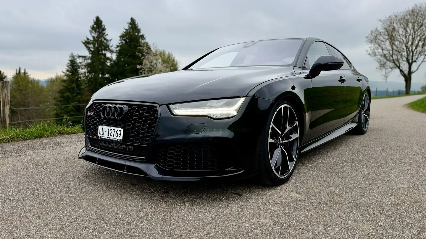 Audi RS7 Sportback 2016 — V8 biturbo 605 ch, équipement dynamique complet
