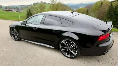 Audi RS7 Sportback 2016 — V8 biturbo 605 ch, équipement dynamique complet — arrière