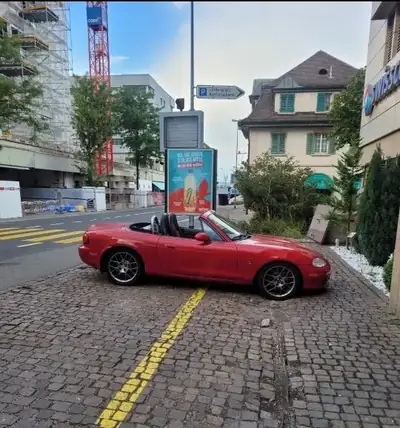 Mazda MX-5 NB 1.8 — Roadster légendaire, état impeccable, hardtop d'origine — Heckansicht