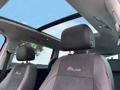 SEAT Alhambra 2023 — Monospace 7 places, équipement premium et toit panoramique — détail