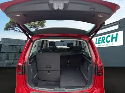 SEAT Alhambra 2023 — Monospace 7 places, équipement premium et toit panoramique — Miniature 11