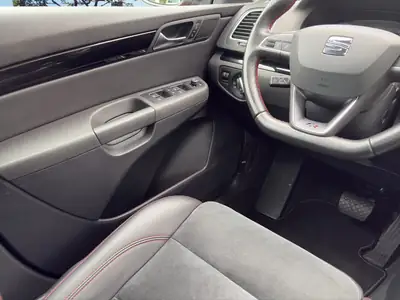 SEAT Alhambra 2023 — Monospace 7 places, équipement premium et toit panoramique — Miniature 13