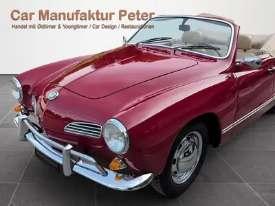VW Karmann-Ghia 1969 — Cabriolet légendaire révisé et repeint en rouge cerise — Armaturenbrett