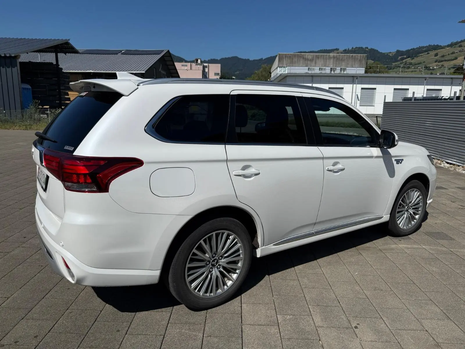 Mitsubishi Outlander 2021 occasion Hinterforst — 2