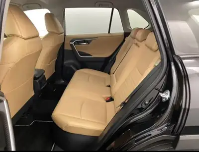 Toyota RAV4 Hybrid 2019 — SUV écologique 222 ch, 71'000 km, tout-terrain AWD — dettaglio