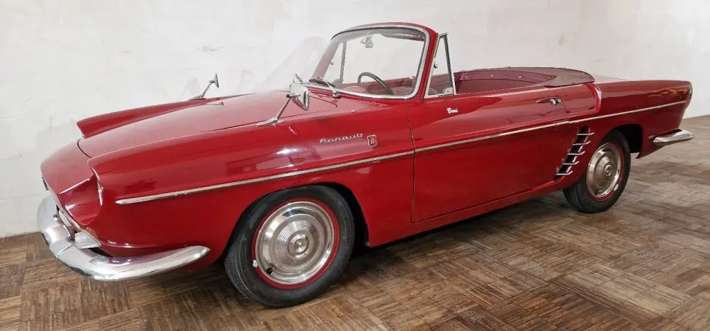 Renault Floride 1961 — Cabriolet de légende, rouge éclatant, seulement 37'000 km