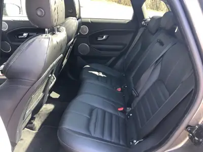 Land Rover Range Rover Evoque 2018 — Élégance SUV compact, 4x4 intégral, faible kilométrage — Miniatur 10