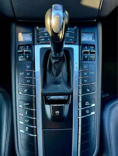 Porsche Macan S Diesel — SUV premium affûté, entretien suivi, MFK valide — Miniatura 7
