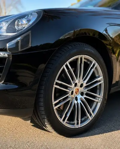 Porsche Macan S Diesel — SUV premium affûté, entretien suivi, MFK valide — Miniatura 9