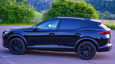 CUPRA Formentor 310 ch — SUV sportif 4WD, service gratuit et garantie constructeur — côté