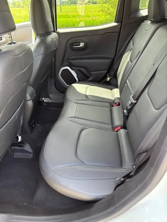 Jeep Renegade 2015 occasion Knonau — 5