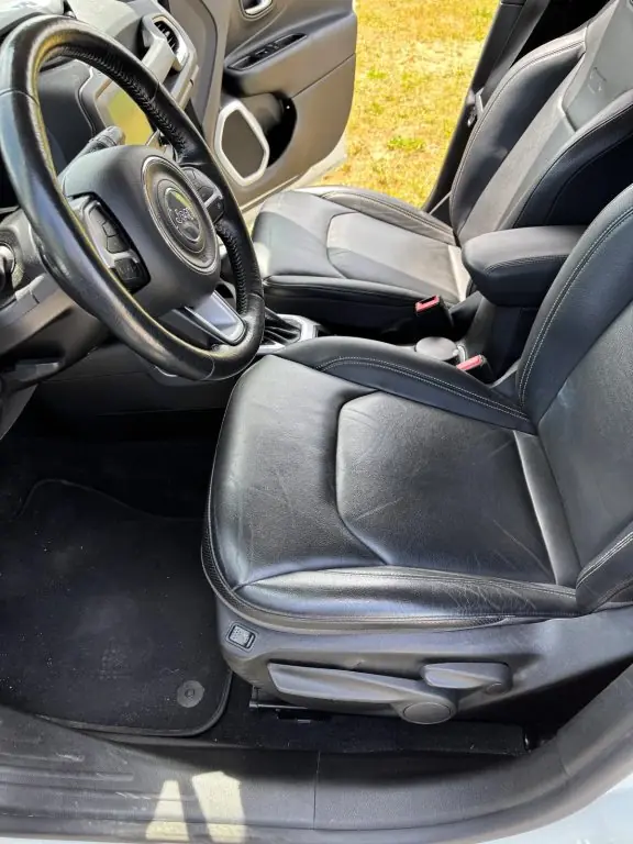 Jeep Renegade 2015 occasion Knonau — 4