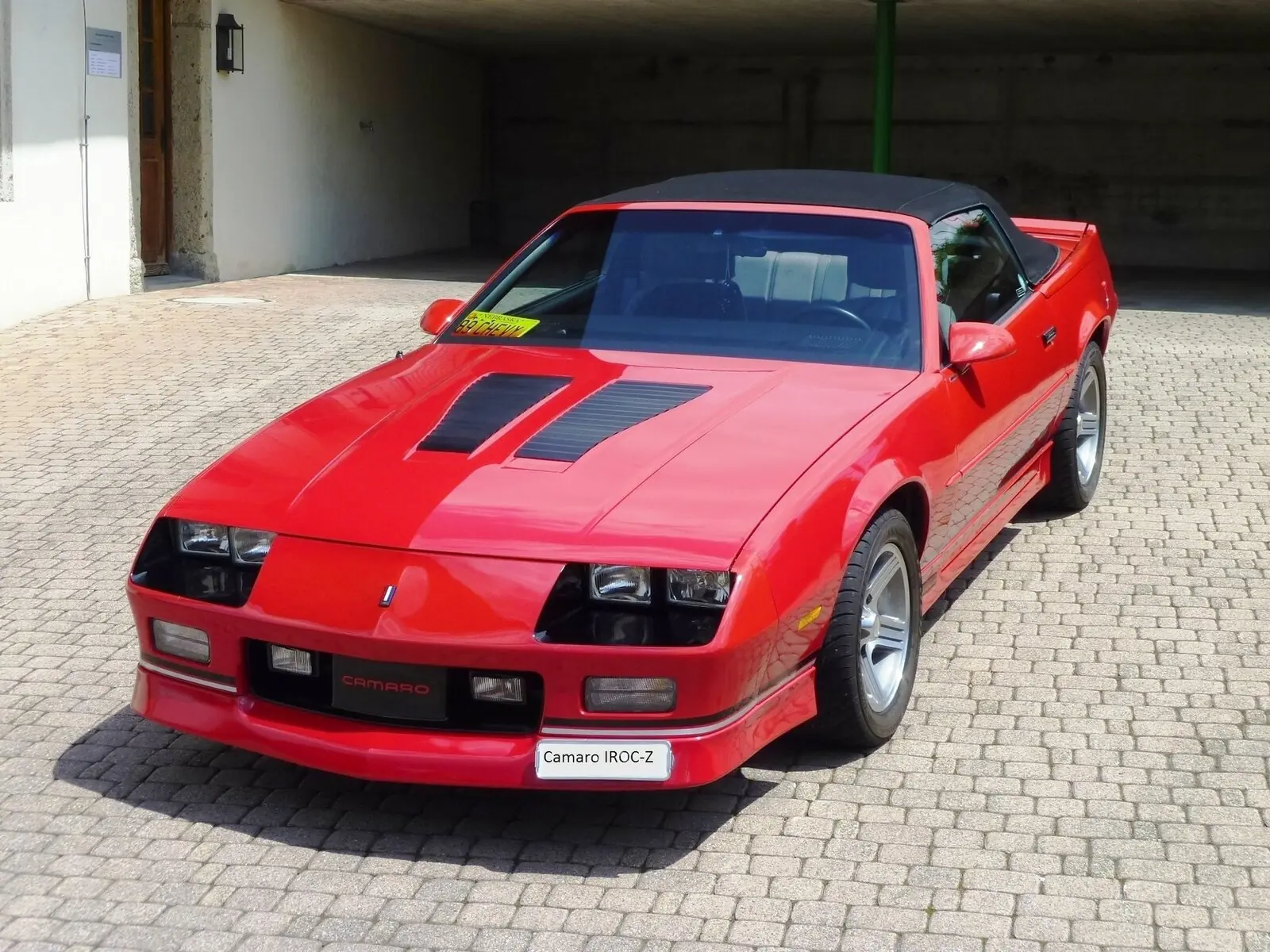 Chevrolet Camaro 1989 — Cabriolet V8 mythique, moteur TPI entièrement révisé