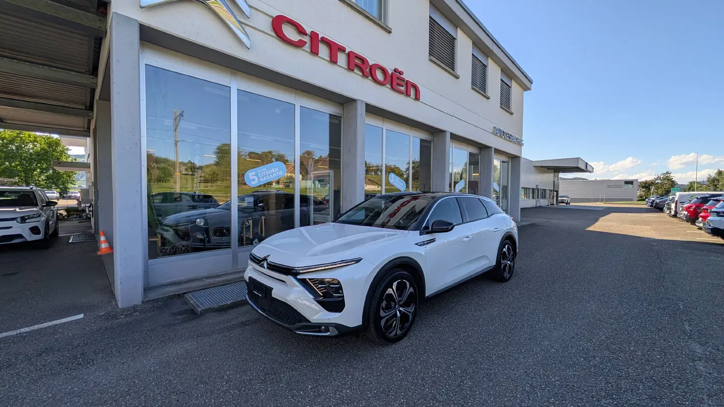 Citroën C5 X Plug-in Hybrid — Monospace familial 224 ch, 86 500 km