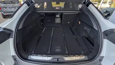 Citroën C5 X Plug-in Hybrid — Monospace familial 224 ch, 86 500 km — Miniatura 10