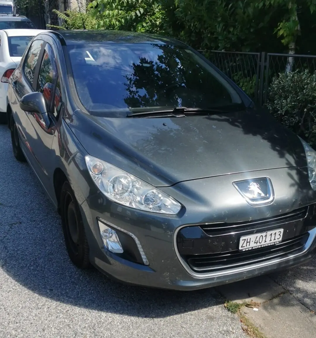 Peugeot 308 2012 occasion Unterengstringen — 4