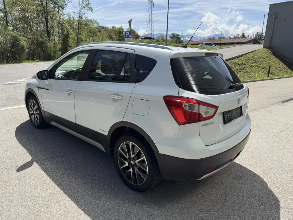 Suzuki SX4 2016 occasion Forel — 4