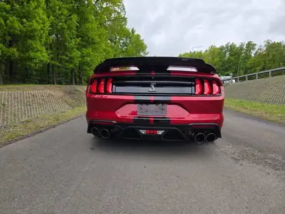 Ford Mustang Coupé 2020 — 771 ch, Propulsion légendaire, Faible kilométrage — dettaglio