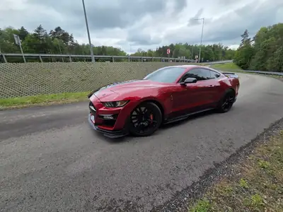 Ford Mustang Coupé 2020 — 771 ch, Propulsion légendaire, Faible kilométrage — Miniatura 8