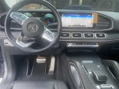 Mercedes-Benz GLE 350e 4MATIC — SUV hybride rechargeable AMG Line, entretien agence — detail