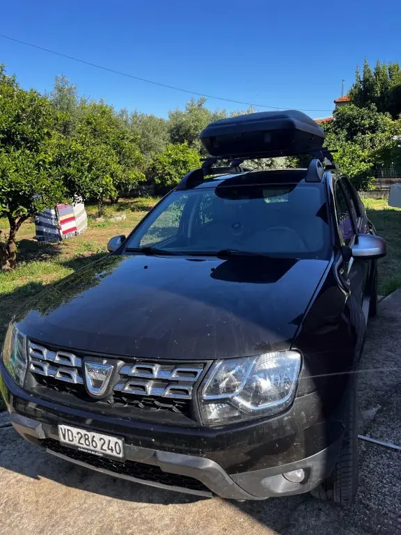 Dacia Duster 1.5 dCi 4WD — SUV robuste, 4x4 intégral, entretien complet récent