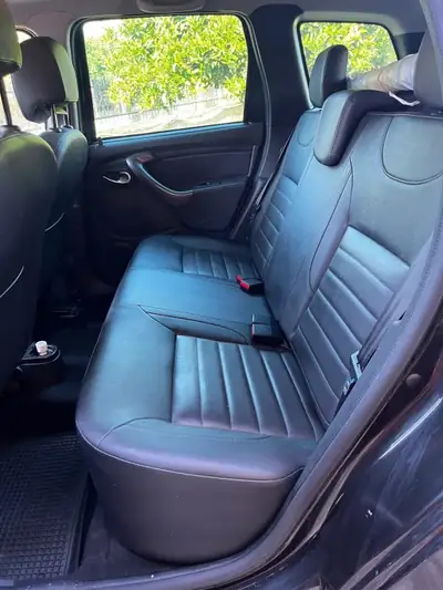 Dacia Duster 1.5 dCi 4WD — SUV robuste, 4x4 intégral, entretien complet récent — Miniatur 8