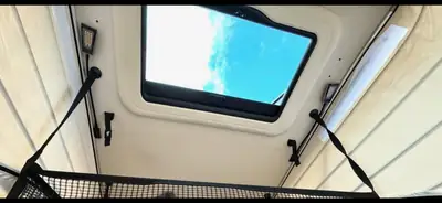 Mercedes-Benz Marco Polo 2024 — Camping-car premium, 44'000 km, équipement complet — Detail