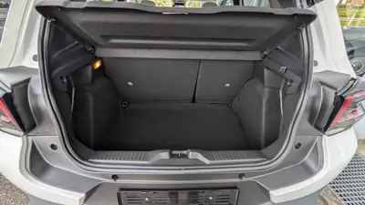 Citroën C3 2027 — Citadine hybride légère, quasi neuve avec 50 km — Miniatur 9