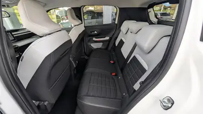 Citroën C3 2027 — Citadine hybride légère, quasi neuve avec 50 km — Miniatur 8