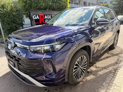 VW Tayron 2025 — SUV 7 places diesel, Matrix-LED et technologie IQ.Drive — vue extérieure