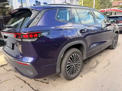 VW Tayron 2025 — SUV 7 places diesel, Matrix-LED et technologie IQ.Drive — intérieur