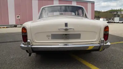 Rolls-Royce Silver Shadow 1968 — Berline de prestige anglaise, entretien régulier — fianco