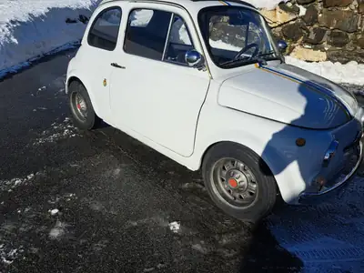 FIAT 500 Abarth 1972 — Légendaire berline sportive, 145 ch purs — vue extérieure