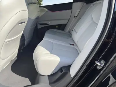 XPeng G6 — SUV électrique haute performance, recharge ultrarapide 12 min — Miniatur 10